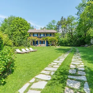 Lovely With Huge Garden Surrounded By Nature Italy