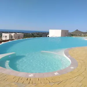 Cristina - Relax - Piscina E Vista Mare Italy