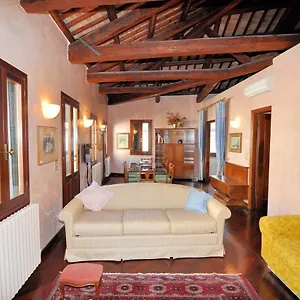 Casa Dei Pittori Italy