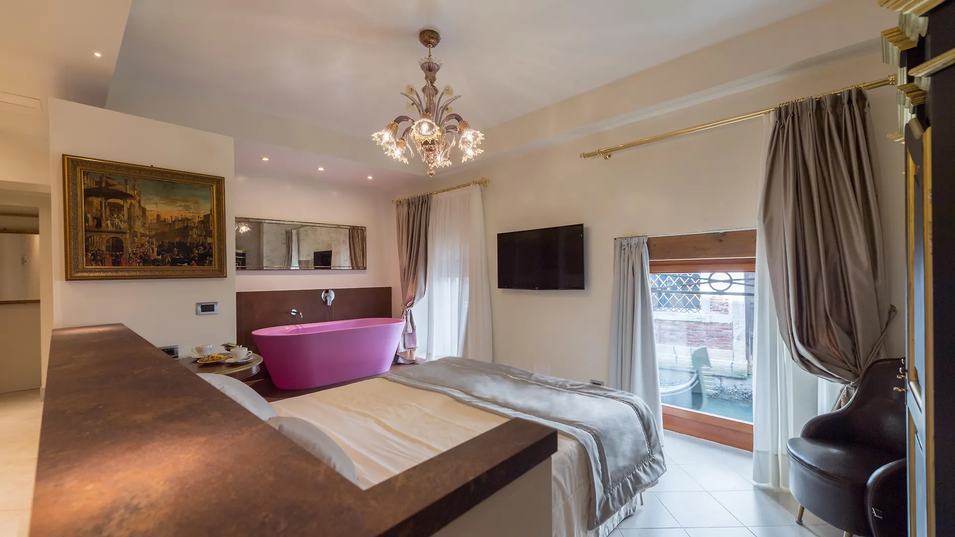 *** Konukevi Locanda Leon Bianco On The Grand Canal Venedik İtalya